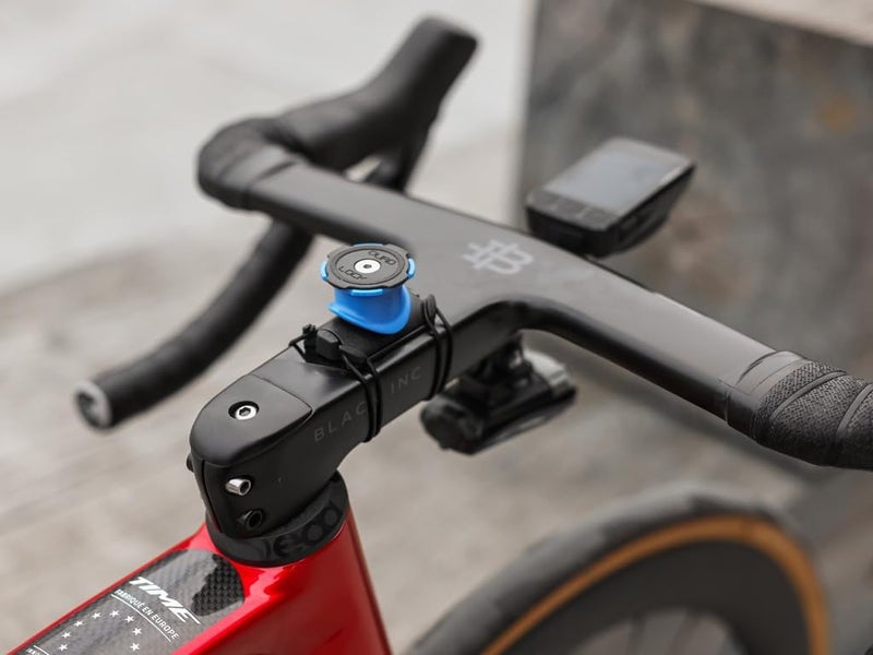 QUAD LOCK Stem/Handlebar Bike Phone Holder Kit with MAG Phone Case for iPhone 15 - Image 4